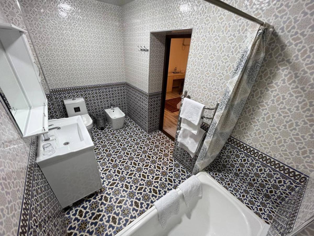 Miniature Boutique Hotel Buchara Exterior foto